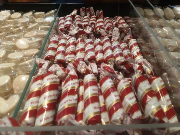 Los alfajores artesanos son el gran reclamo de la nueva tienda de Aromas de Medina en Jerez Los alfajores artesanos son el gran reclamo de la nueva tienda de Aromas de Medina en Jerez