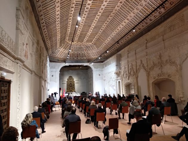 Acto en la Capilla de San Ildefonso Acto en la Capilla de San Ildefonso