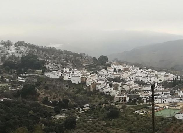Vista del municipio malagueño en la Serranía de Ronda Vista del municipio malagueño en la Serranía de Ronda