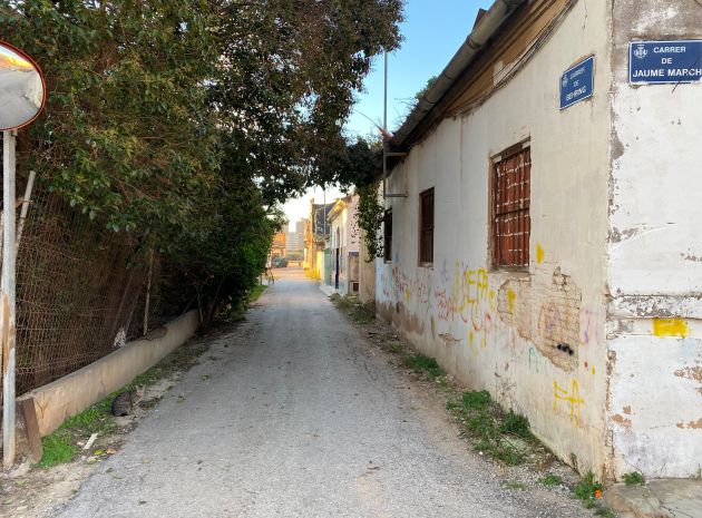 Calle Behring en València Calle Behring en València