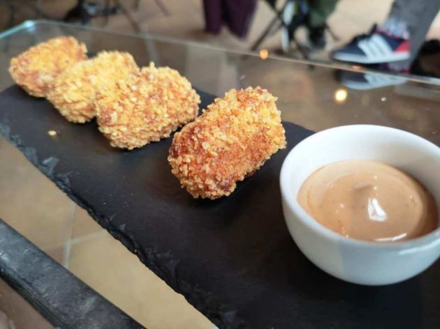 Croquetas de carrillada con chipotle Croquetas de carrillada con chipotle