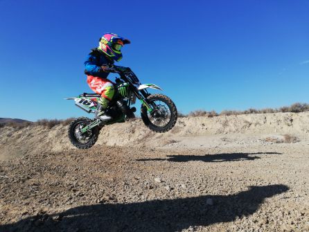 Fran Espinosa en un salto Fran Espinosa en un salto