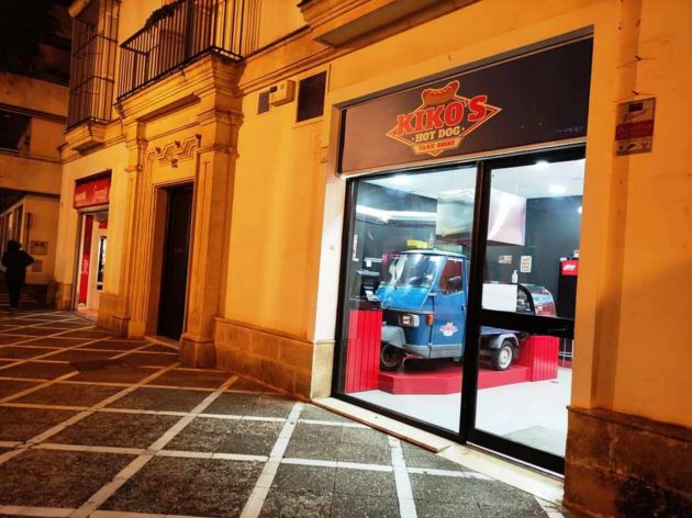 Esterior de Kiko´s Hot dogs