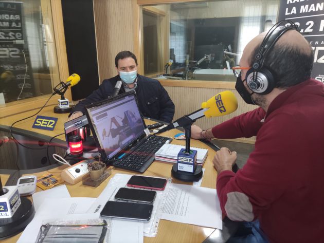El presidente de la Diputación entrevistado por el director de Hoy por Hoy La Mancha, Luis Romero El presidente de la Diputación entrevistado por el director de Hoy por Hoy La Mancha, Luis Romero