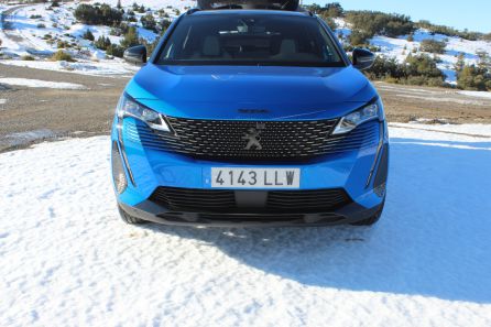 Frontal PEUGEOT 3008 Hybrid Frontal PEUGEOT 3008 Hybrid