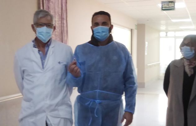 Mazón se ve forzado a retirar las competencias a Bernabé Cano tras saltarse el protocolo y ser vacunado Mazón se ve forzado a retirar las competencias a Bernabé Cano tras saltarse el protocolo y ser vacunado