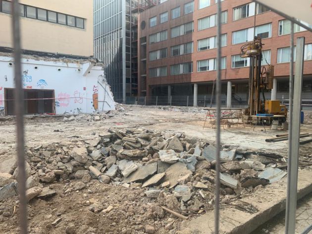 Obras de demolición de la Escuela de Ingenieros Técnicos Agrícolas Obras de demolición de la Escuela de Ingenieros Técnicos Agrícolas