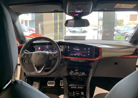 Aspecto del salpicadero del nuevo Opel Mokka Aspecto del salpicadero del nuevo Opel Mokka