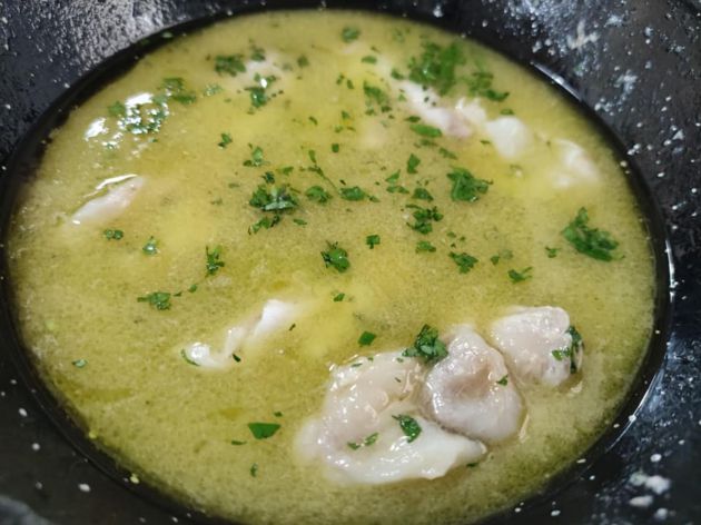 Kokotxas de bacalao al pil-pil Kokotxas de bacalao al pil-pil