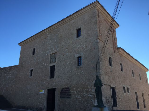 Archivo histórico provincial Fray Luis de León, antes sede de la Inquisición en Cuenca y cárcel. Archivo histórico provincial Fray Luis de León, antes sede de la Inquisición en Cuenca y cárcel.