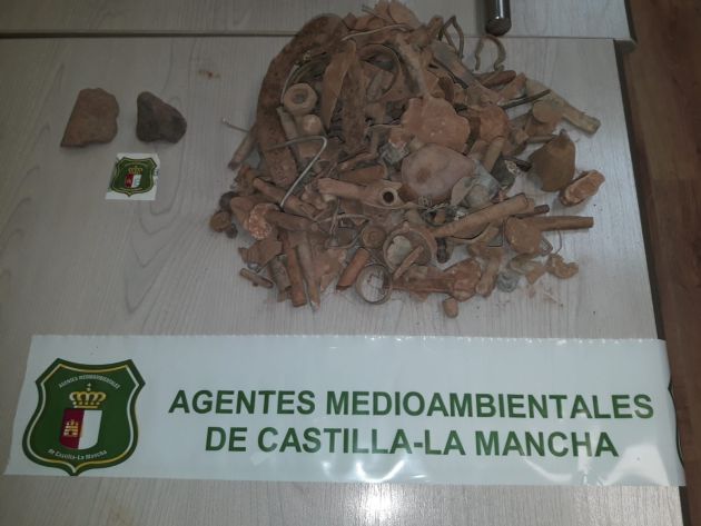 Objetos metálicos encontrados por el denunciado Objetos metálicos encontrados por el denunciado