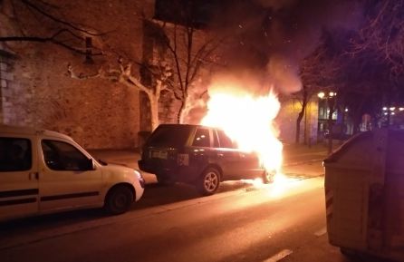 Uno de los vehículos siniestrados Uno de los vehículos siniestrados