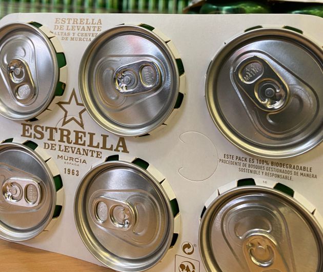 Así es el nuevo sistema del packs de latas de Estrella de Levante Así es el nuevo sistema del packs de latas de Estrella de Levante