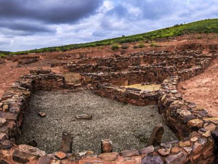 Imagen del yacimiento del Cerro de las Cabezas de Valdepeñas (Ciudad Real) Imagen del yacimiento del Cerro de las Cabezas de Valdepeñas (Ciudad Real)