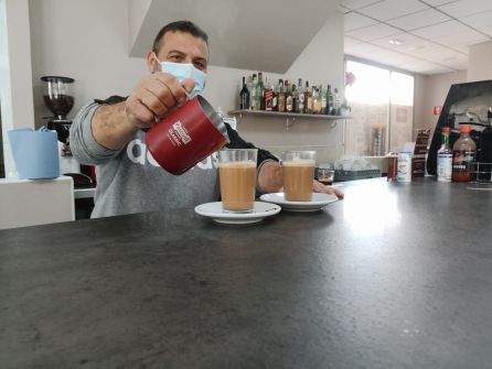 Francisco Javier Lara, dueño de la cafetería LQ Francisco Javier Lara, dueño de la cafetería LQ