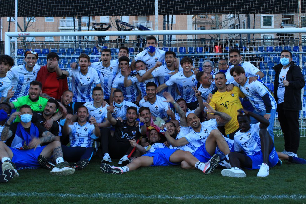 El Talavera en 1ª RFEF: así se ha vivido la celebración en el Prado El Talavera en 1ª RFEF: así se ha vivido la celebración en el Prado