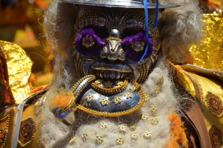 Máscara de la danza de la morenada Máscara de la danza de la morenada