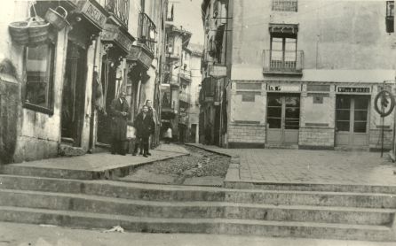 Calle Béjar, donde está situado en la novela el estudio del fotógrafo Tirso Cayuela Calle Béjar, donde está situado en la novela el estudio del fotógrafo Tirso Cayuela