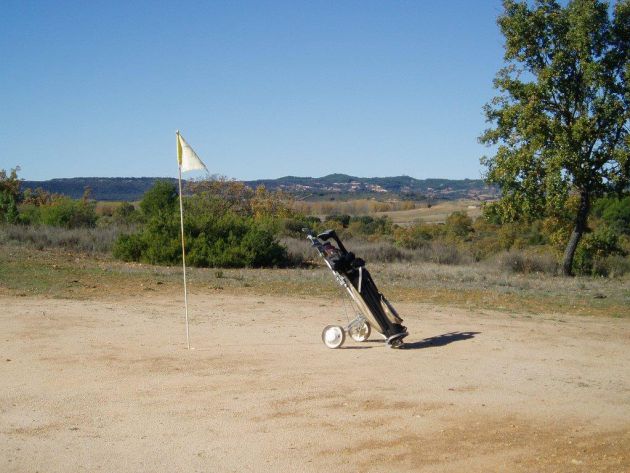 Campo de golf rústico Cifuentes Campo de golf rústico Cifuentes