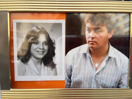 La fotografía que Carmen le mandó a Toni cuando estaba haciendo la mili en Alicante La fotografía que Carmen le mandó a Toni cuando estaba haciendo la mili en Alicante