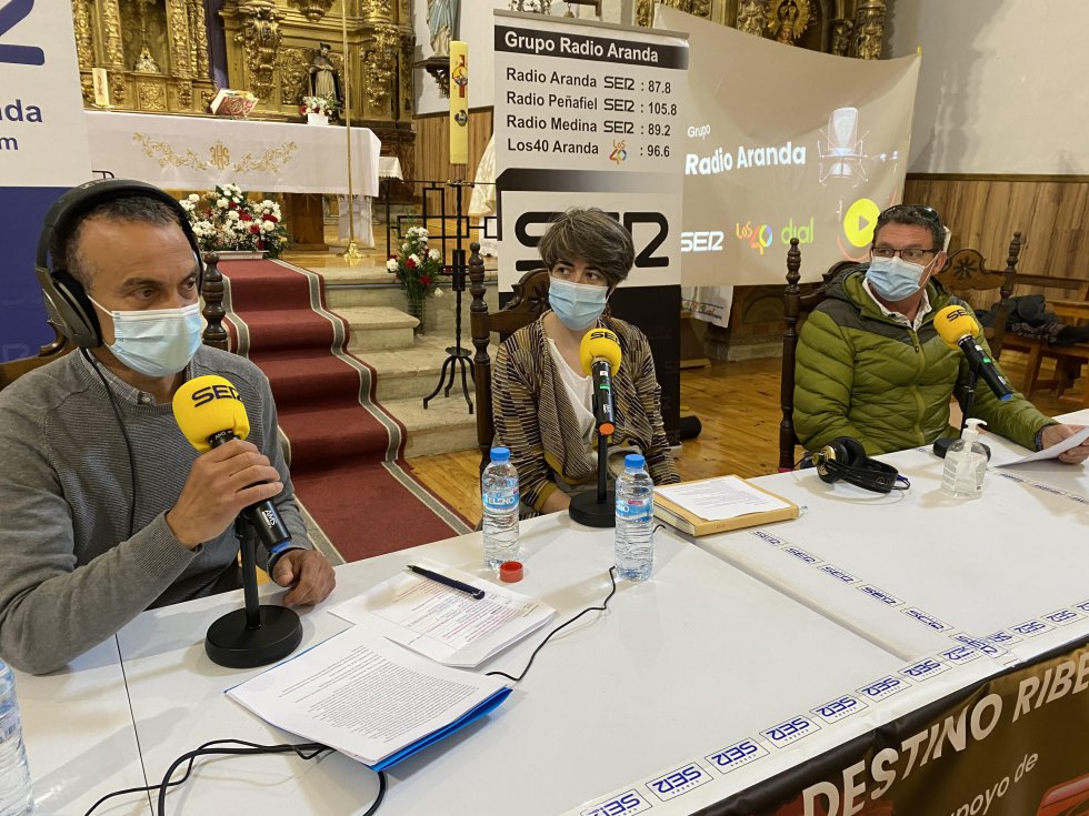 Valentín García, junto a Ana de la Calle y Jesús Moneo Valentín García, junto a Ana de la Calle y Jesús Moneo