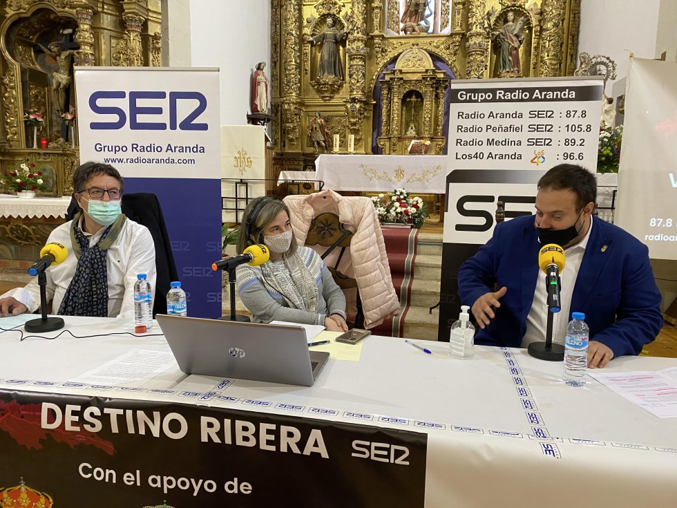 Elena Lastra, con Alberto Rasero y el juez Justo Criado Elena Lastra, con Alberto Rasero y el juez Justo Criado