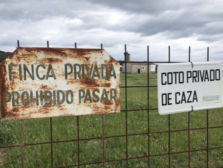 Foto realizada durante visita a caminos públicos cercanos a Talavera de la Reina Foto realizada durante visita a caminos públicos cercanos a Talavera de la Reina