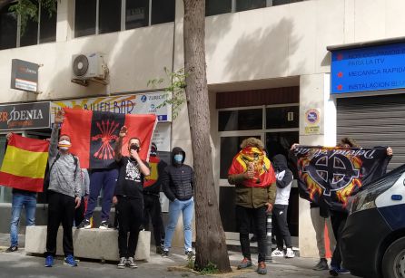 A la llegada de Gabriel Rufián. A la llegada de Gabriel Rufián.