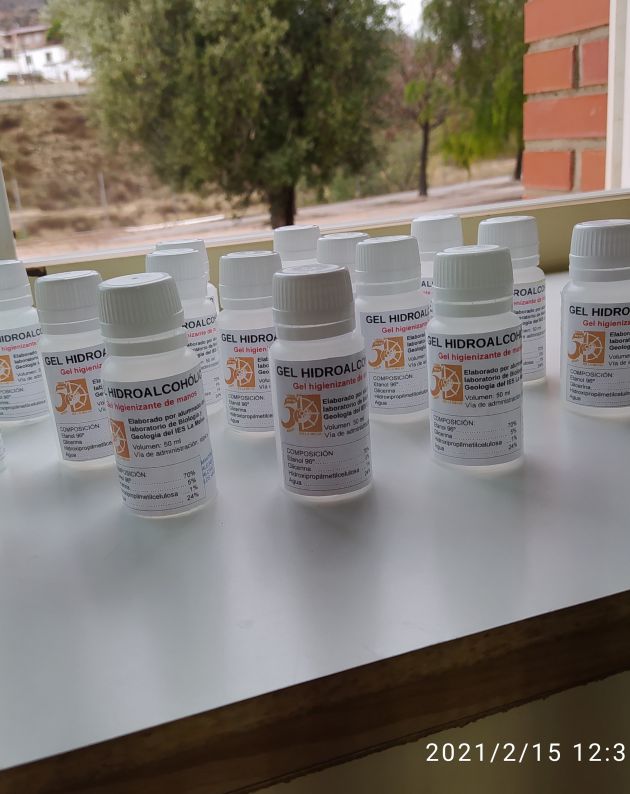 Gel Hidroalcohólico elaborado en el IES La Melva de Elda Gel Hidroalcohólico elaborado en el IES La Melva de Elda