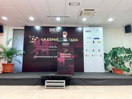 EL Comisionado para el Reto Demográfico en Asturias durante la clausura. EL Comisionado para el Reto Demográfico en Asturias durante la clausura.