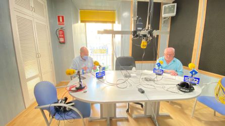 Momento de la entrevista a JOsé Luis HIdalgo, concejal de Hacienda del Ayuntamiento de Jódar Momento de la entrevista a JOsé Luis HIdalgo, concejal de Hacienda del Ayuntamiento de Jódar