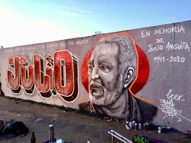 Grafiti de Eme Street Art en Berlín con Julio Anguita como protagonista Grafiti de Eme Street Art en Berlín con Julio Anguita como protagonista
