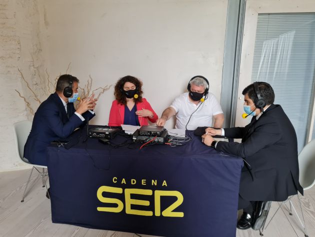 David González-Pescador, María Gutiérrez, Joaquín Díaz y Yago Ramos. David González-Pescador, María Gutiérrez, Joaquín Díaz y Yago Ramos.