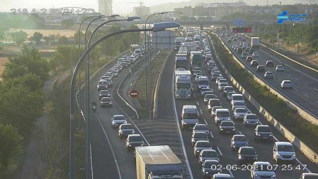 Retenciones en la A-2 por el accidente Retenciones en la A-2 por el accidente