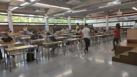 Alumnos realizando la EVAU en Albacete Alumnos realizando la EVAU en Albacete