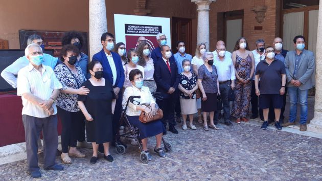 Foto tras el acto Foto tras el acto
