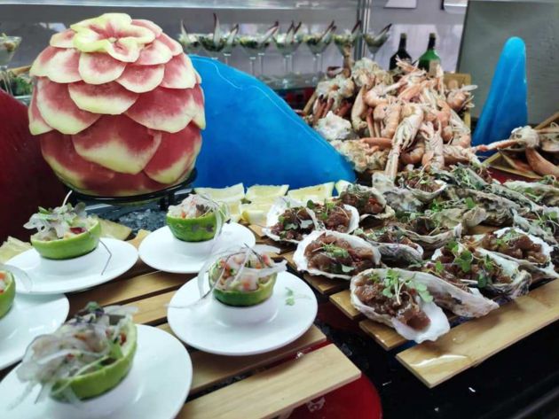 Ceviches, tartares y marisco Ceviches, tartares y marisco