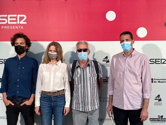 Los ponentes y el periodista, Pablo Gil. Los ponentes y el periodista, Pablo Gil.