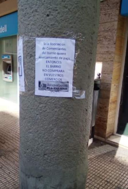 Cartel contra la implantación de la ORA en el barrio de Carolinas Altas Cartel contra la implantación de la ORA en el barrio de Carolinas Altas
