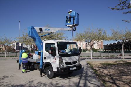 Ya se han montado 9.000 luminarias LED en cuatro distritos de la ciudad Ya se han montado 9.000 luminarias LED en cuatro distritos de la ciudad