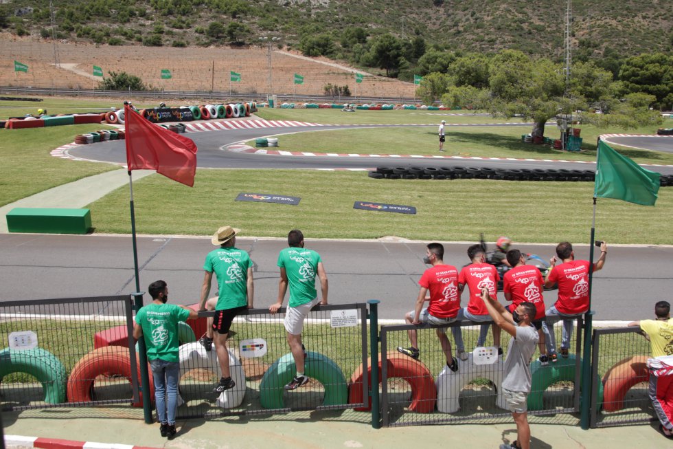 Los participantes han seguido todas las carreras Los participantes han seguido todas las carreras