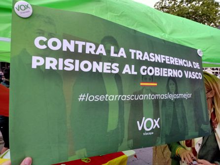 La falta ortográfica en el cartel de VOX. La falta ortográfica en el cartel de VOX.