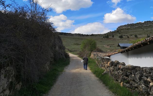 La despoblación afecta en buena medida a muchos territorios de las provincias de Cuenca y Guadalajara. La despoblación afecta en buena medida a muchos territorios de las provincias de Cuenca y Guadalajara.