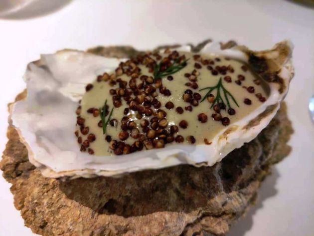 Ostra de Conil y caviar Ostra de Conil y caviar