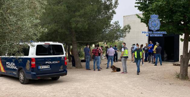 Momento de la operación policial Momento de la operación policial