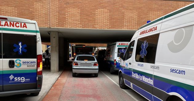 Ambulancias en el Hospital de Guadalajara Ambulancias en el Hospital de Guadalajara