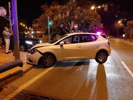 Choque en Avenida de Dénia Choque en Avenida de Dénia