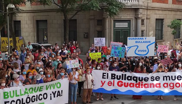 Manifestación por el río Bullaque Manifestación por el río Bullaque