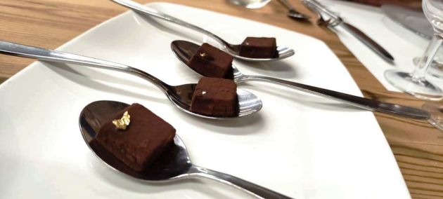 Turrón de foie gras, avellanas y trufa Turrón de foie gras, avellanas y trufa