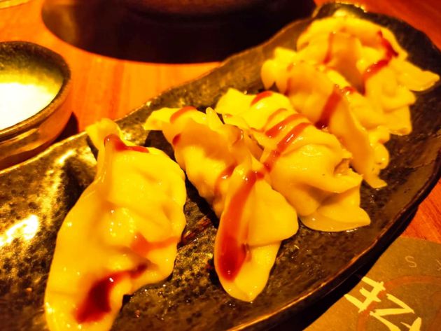Gyozas rellenas de cerdo con sésamo y soja Gyozas rellenas de cerdo con sésamo y soja